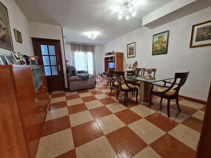 Foto a20777fb-ab42-42a6-a4b5-4b4017e3eb51. Casa a Cijuela