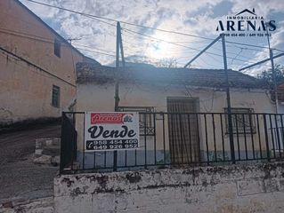 House  Calle san matías. Casa para reformar completa en escóznar