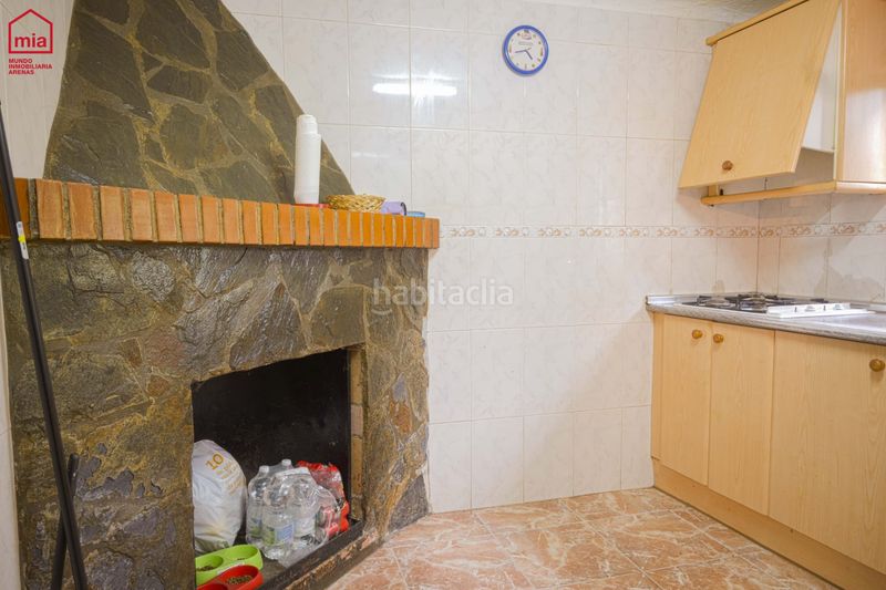 Foto f54cee3d-a660-45b8-a743-c0375b456e67. Casa a Íllora