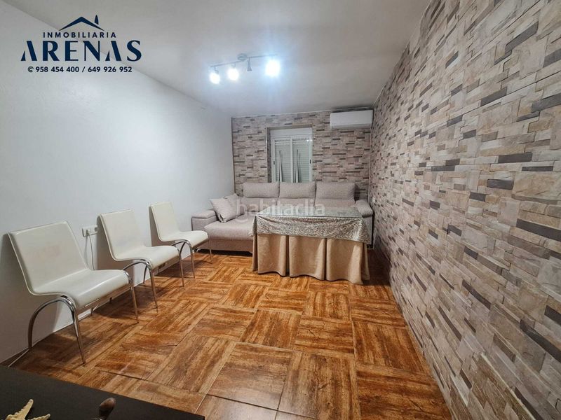 Foto fb316f3f-0260-428f-91f2-cc9d018df2e2. Casa a Chimeneas