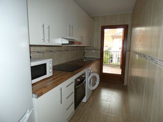 Miete Etagenwohnung in Láchar. Se alquila piso en láchar