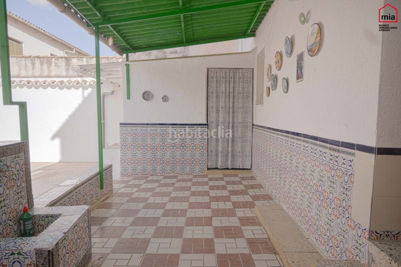 Foto 16c89c09-b916-46e8-9aa6-46adaf946a95. Casa a Íllora