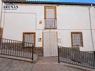 Casa  Calle larga. Casa en venta en alomartes