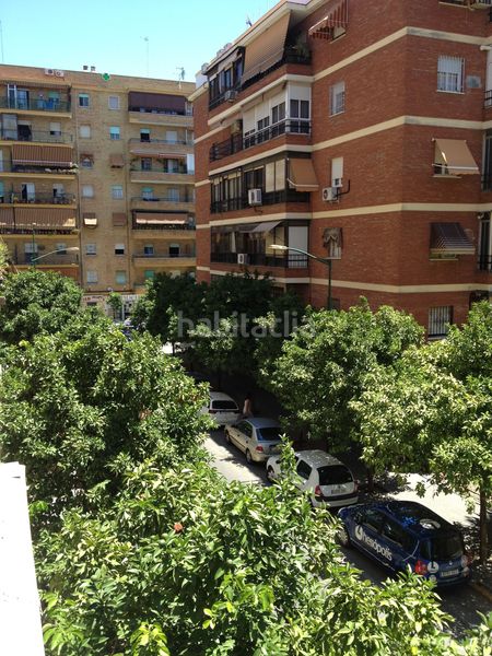 Foto 391fa867-724a-41b5-af56-059fc01bf355. Rent flat in calle castillo de utrera 32 in Bami - La Estrella Sevilla