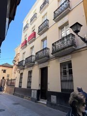 Rent Apartment in Calle cardenal spínola 6. Bonito apartamento en pleno centro de sevilla