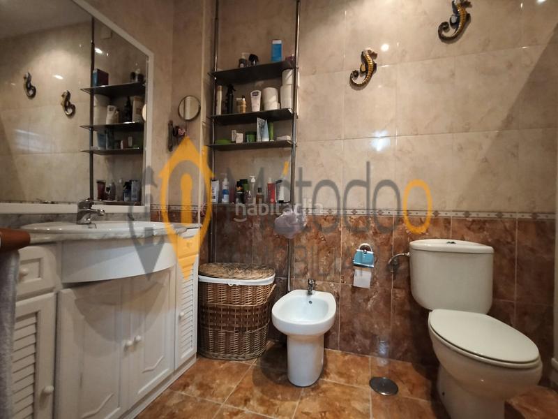 Foto 0087e59c-0e0f-456a-9388-d7a3f5e2d73b. Maison jumelée avec chauffage parking dans Palmete Sevilla