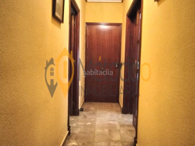 Foto 597caac1-a9d6-45a5-b0c2-ed726b5ee4ad. Maison jumelée avec chauffage parking dans Palmete Sevilla