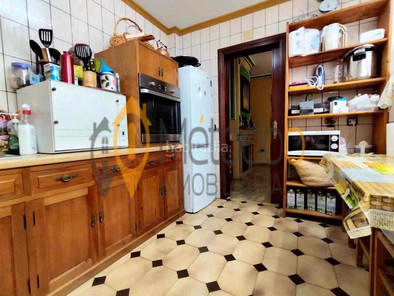 Foto b36e292f-2902-4b99-981e-e8133458834f. Maison jumelée avec chauffage parking dans Palmete Sevilla