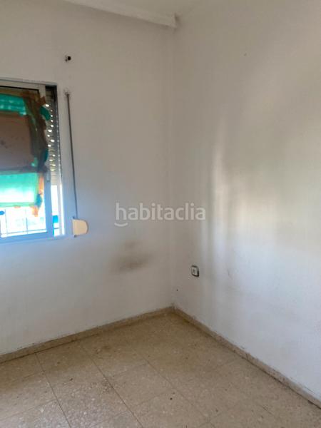 Foto 41977e30-1cb4-435b-8299-6d69f1441af0. Piso en calle amantina cobos 39 piso a reformar segunda planta sin ascensor en San Juan de Aznalfarache