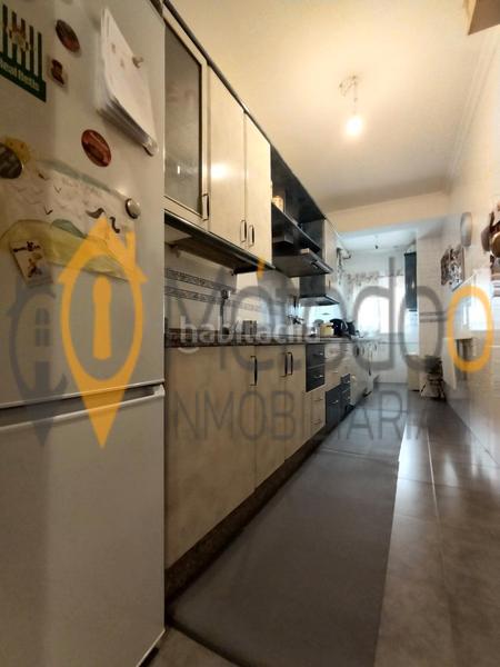 Foto 00c41a5c-178c-4ea2-bef2-96d099cf2a24. Piso vivienda ideal para familia en colores - entreparques Sevilla