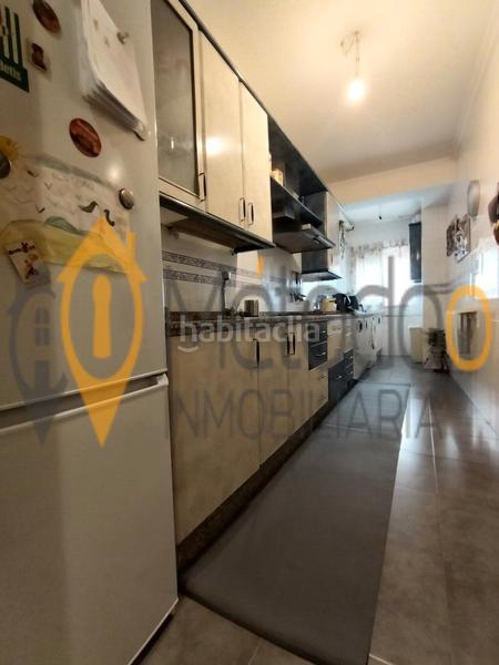 Foto 168b4715-9bb1-499c-a74f-0e1a7cd771c8. Piso vivienda ideal para familia en colores - entreparques Sevilla