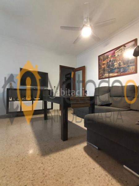 Foto 5ba3a89b-a6ef-48f5-827a-83845d6fd15d. Piso vivienda ideal para familia en colores - entreparques Sevilla