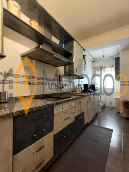 Foto b8cb51ff-c0fa-4cca-a438-01f4dadc338b. Piso vivienda ideal para familia en colores - entreparques Sevilla