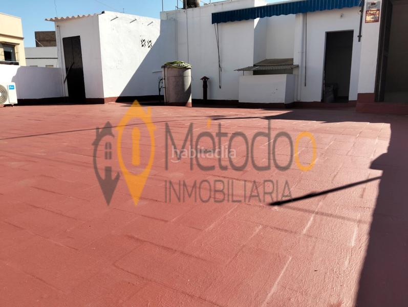 Foto 0d9a7784-1d0c-49c4-802a-b6e1a2a7542f. Casa adosada casa torrelaguna, 145.000€ en Torreblanca Sevilla