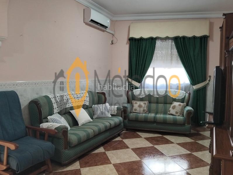 Foto 6d5cd7bb-c572-4c0a-b1b4-a1828004cdac. Casa adosada casa torrelaguna, 145.000€ en Torreblanca Sevilla
