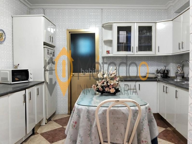 Foto c84c485e-0e6b-4e9d-be22-2f7a7c6726a9. Casa adosada casa torrelaguna, 145.000€ en Torreblanca Sevilla