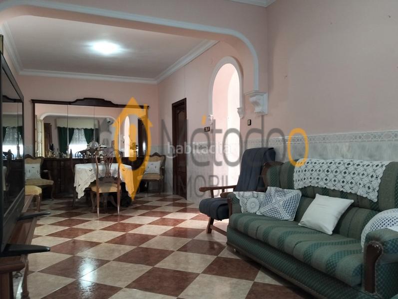 Foto e438cb84-3fe6-40da-9714-49adb99c4626. Casa adosada casa torrelaguna, 145.000€ en Torreblanca Sevilla