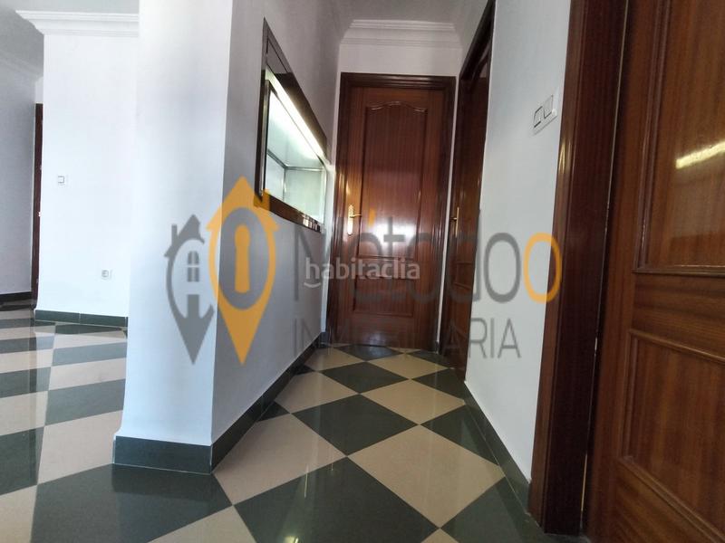 Foto 35cb5ecc-7ea0-4b73-a800-3179433f0e2e. Flat with heating in Nueva Alcalá Alcalá de Guadaira