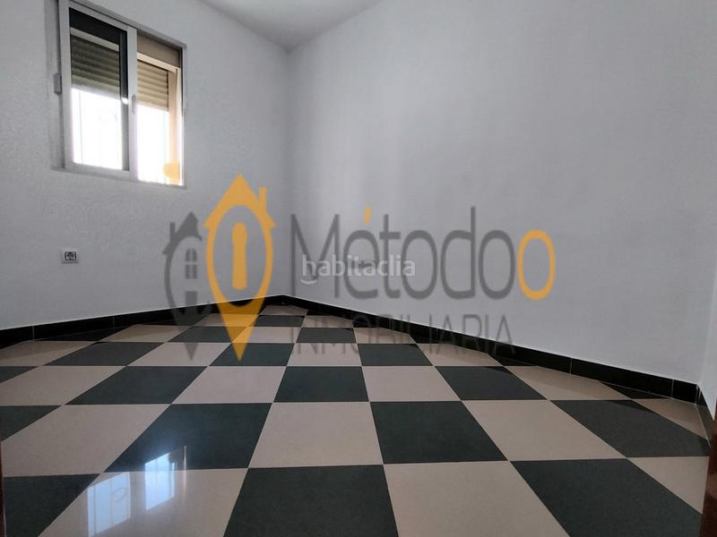 Foto b365bfbc-6641-4cc7-858d-834ecc09cb95. Flat with heating in Nueva Alcalá Alcalá de Guadaira