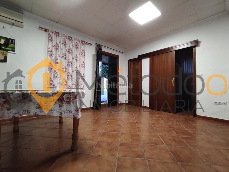 Foto fbe00422-35fa-40b1-96cf-c4c9a91e41c0. Chalet con camino parcheggio piscina in Carmona