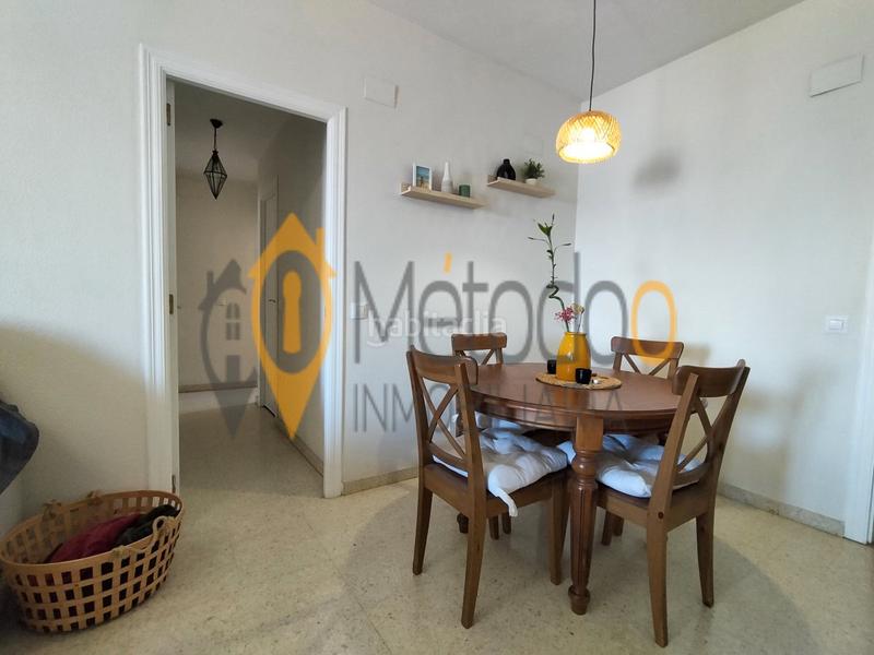 Foto 359e38a8-b5cc-4eff-b527-f0160a7d9d3d. Pis a calle isadora duncan 9 a La Plata Sevilla