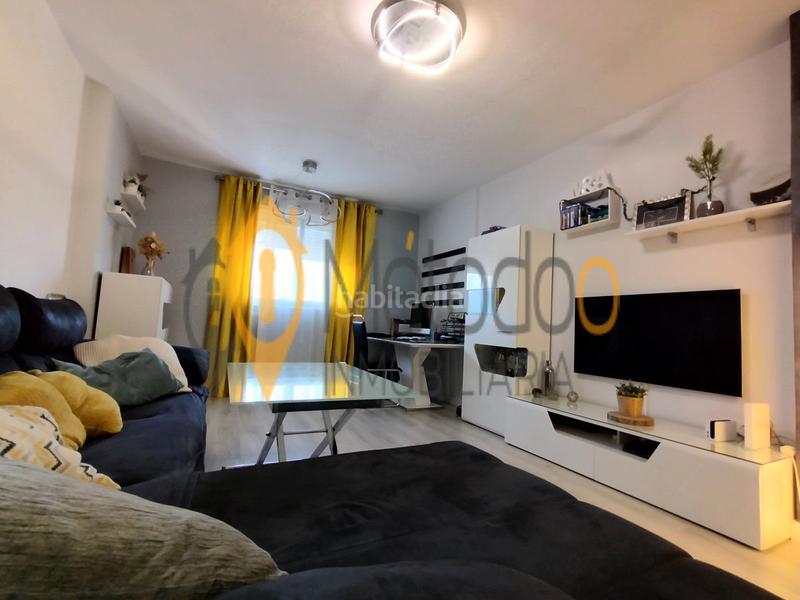 Foto 5e457891-f7e0-4ebe-b30e-5be0b4256194. Appartamento con parcheggio in colores - entreparques Sevilla