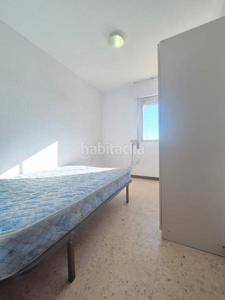 Foto 05fddc87-619a-4f67-aa79-86dc2e3fb048. Appartamento in barriada los príncipes fase v 6 in Sevilla