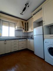 Appartement à Coria del Río. Vivienda ideal para familia