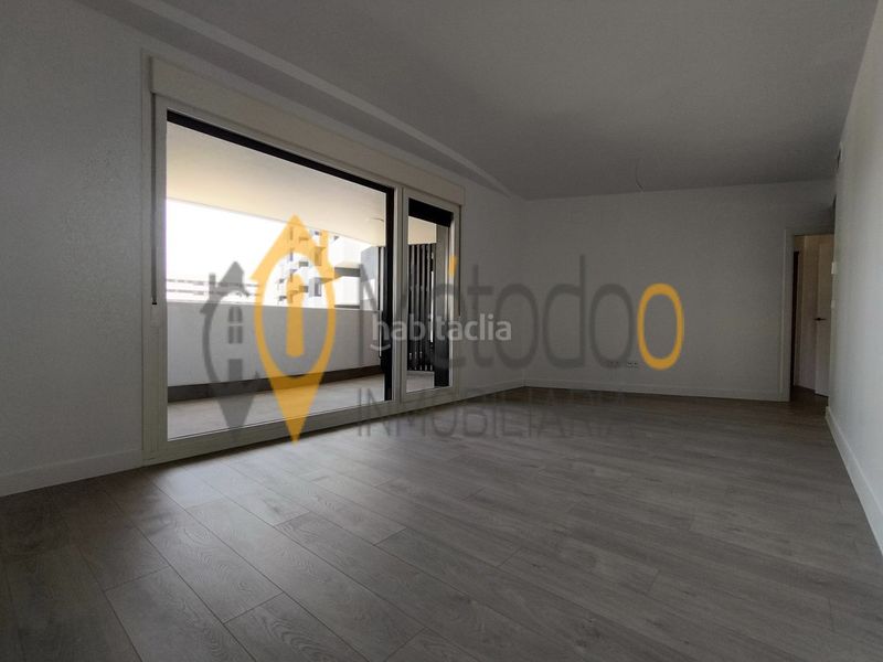Foto 21edefe9-c3fa-4461-acbf-9bbfc6197cd4. Rent flat with heating parking pool in Torreblanca Sevilla