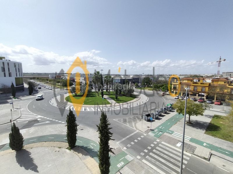 Foto 50efb0c7-0dd1-4841-9553-49edca9641b9. Rent flat with heating parking pool in Torreblanca Sevilla