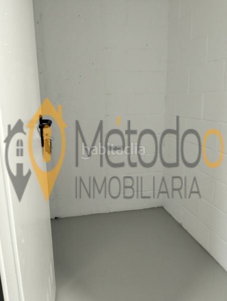 Foto b558411a-86a5-4d34-bdd5-24c054d92e6f. Rent flat with heating parking pool in Torreblanca Sevilla