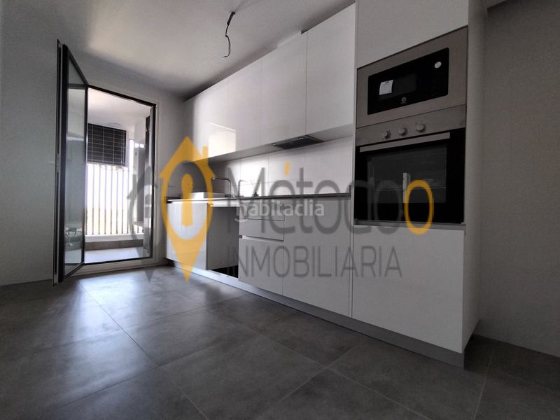 Foto c63f4e25-2809-4a43-943c-4ad68d29c535. Rent flat with heating parking pool in Torreblanca Sevilla