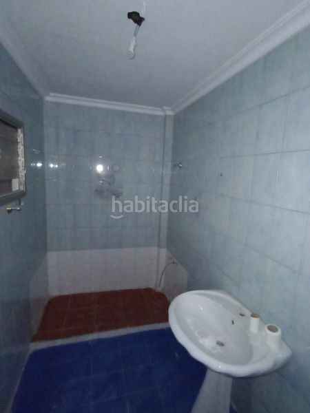 Foto ddfe0f45-feb2-4247-8dd7-18a8572e727e. Pis a calle torrelaguna 47 a Torreblanca Sevilla