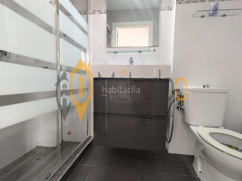 Foto dcce509e-d965-4ea6-a10c-d9314730347b. Casa adossada amb aparcament a San Jose de la Rinconada