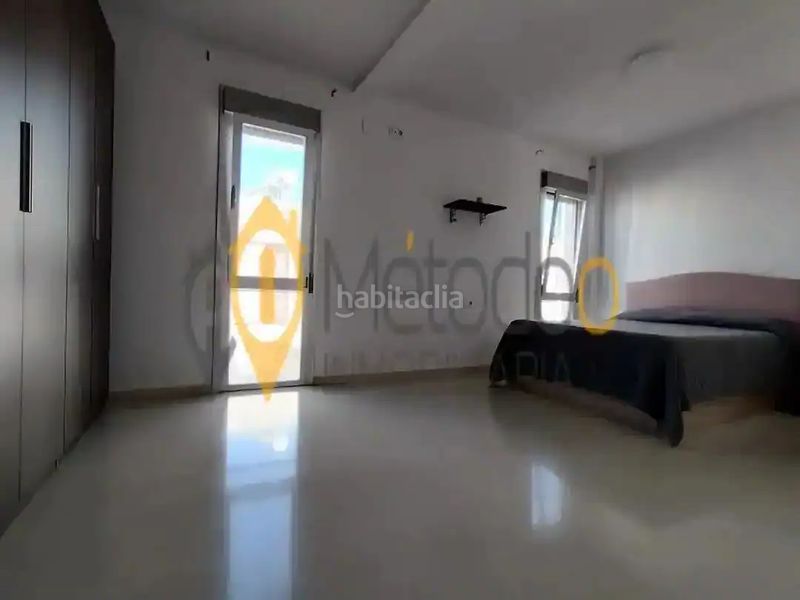 Foto ed2fcd1a-5394-41f7-9a0b-91dd8758afd5. Casa adossada a San Jose de la Rinconada