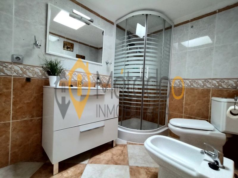 Foto 4bfc5329-7919-41c0-8c55-63cb15f85317. Casa adossada a Juan XXIII - Rochelambert Sevilla