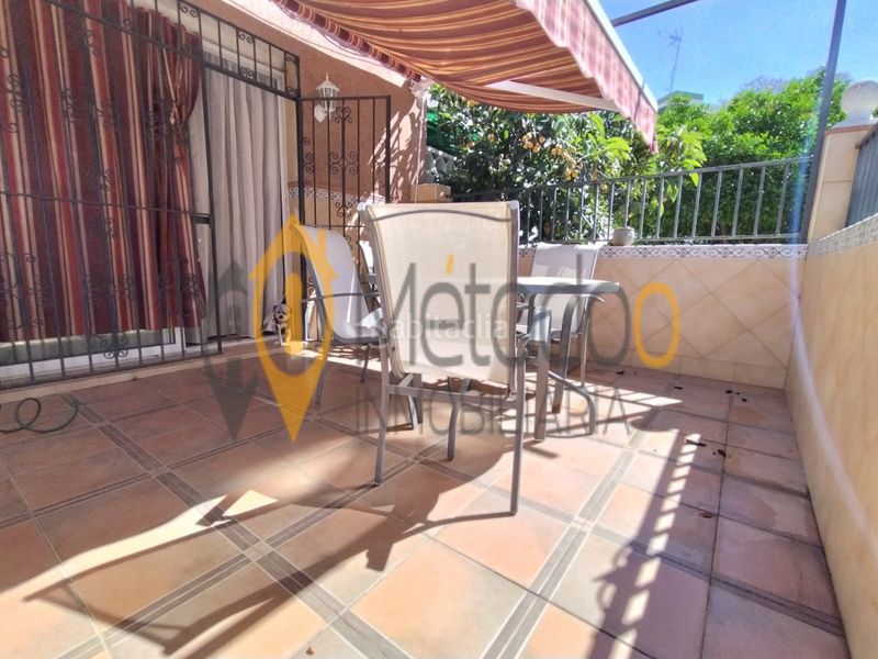 Foto 60b45734-d6dd-41e6-9d53-042918e267a8. Casa adossada a Juan XXIII - Rochelambert Sevilla