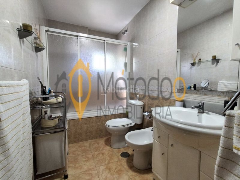 Foto ba7aed9a-8457-496a-a2a8-2e141bb64677. Pis amb calefacció aparcament a Palmete Sevilla