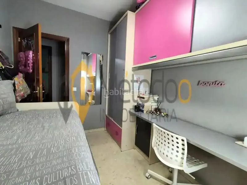 Foto cb4f76a4-aaeb-4e3e-a5f3-8814e8b3c224. Pis amb calefacció aparcament a Palmete Sevilla
