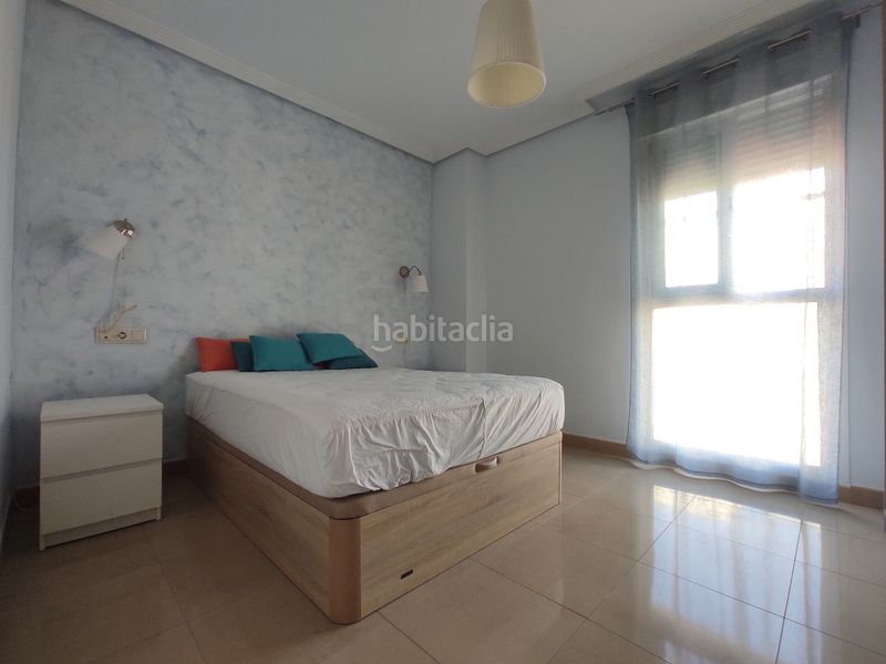 Foto 4cdcbf83-a5c2-479a-aff1-6343a1ff8079. Pis amb aparcament piscina a colores - entreparques Sevilla