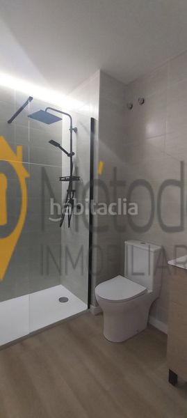 Foto 769c4be0-ed9d-467f-89bf-e42c439f5735. Pis a colores - entreparques Sevilla