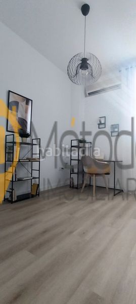 Foto d63879ef-3c38-4cf8-83c3-6db82b908da1. Pis a colores - entreparques Sevilla