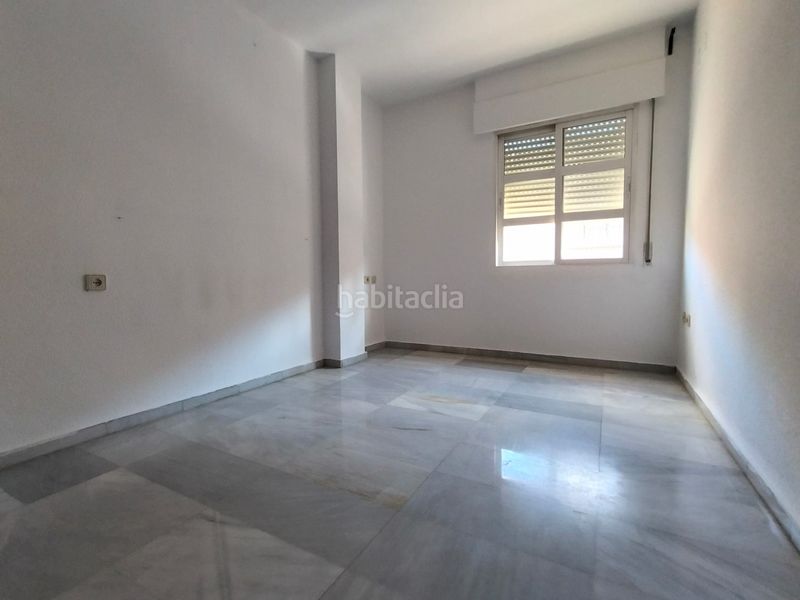Foto 41665ac2-de99-44ad-9584-c6e9486c9f0b. Piso calle mallen en La Calzada - La Florida Sevilla