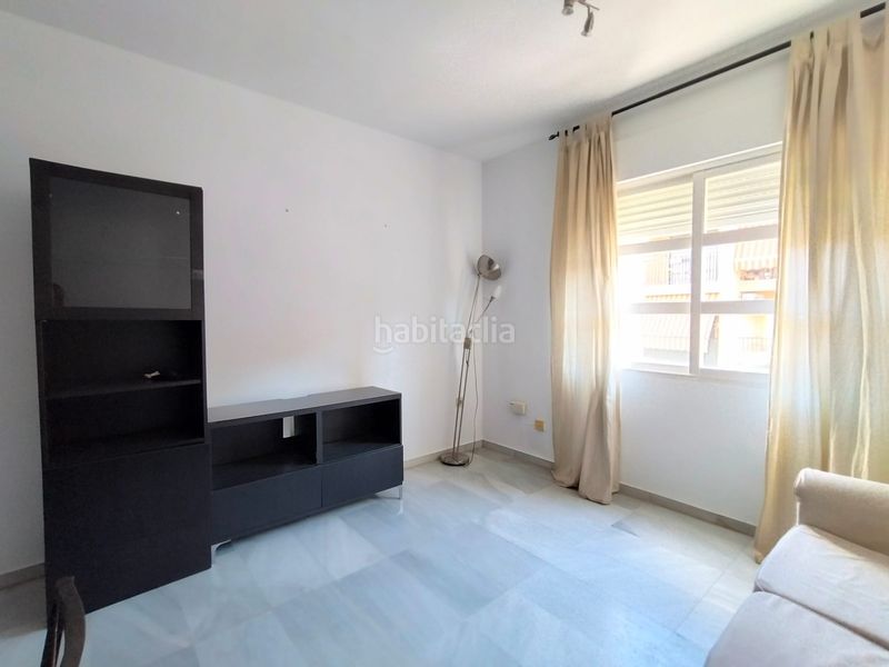 Foto ffe3e53a-bc5c-4bae-b0b5-c6e20825476c. Piso calle mallen en La Calzada - La Florida Sevilla