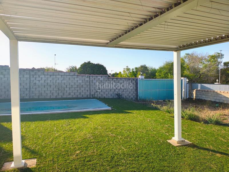 Foto b0855a09-2389-43ec-8390-c2b675896a99. Chalet  en camino del manzanares en Los Franceses - La Vega Chiclana de la Frontera