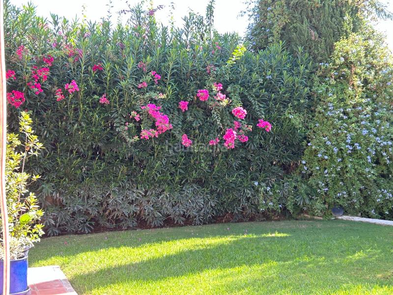 Foto 42a75768-2232-4795-b99a-37f902ccb74c. Chalet mit heizung parking in El Zaudín - Club de Golf Bormujos