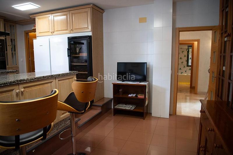 Foto 474eefff-649f-40e9-bbc0-df54cb328d95. Chalet mit heizung parking in El Zaudín - Club de Golf Bormujos