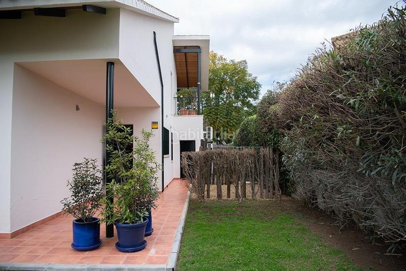 Foto 6aeac664-3ebb-4fff-8e6f-6dc93c50263b. Chalet mit heizung parking in El Zaudín - Club de Golf Bormujos