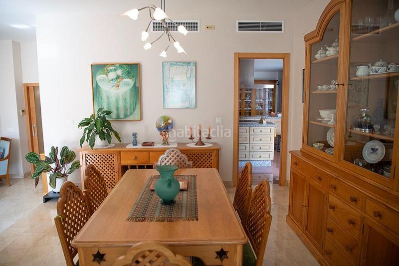 Foto 783c1ba0-5278-4b89-80dd-6f08c3655fa2. Chalet mit heizung parking in El Zaudín - Club de Golf Bormujos