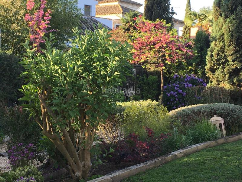 Foto 97c2e068-8beb-4b51-aa70-3129ee24a752. Chalet mit heizung parking in El Zaudín - Club de Golf Bormujos